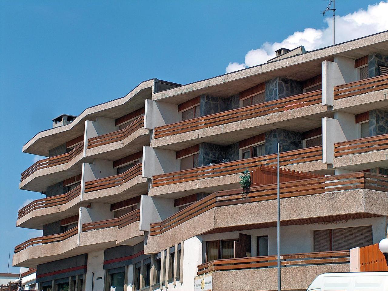 Apartment Rond-Point By Interhome Crans-Montana Luaran gambar